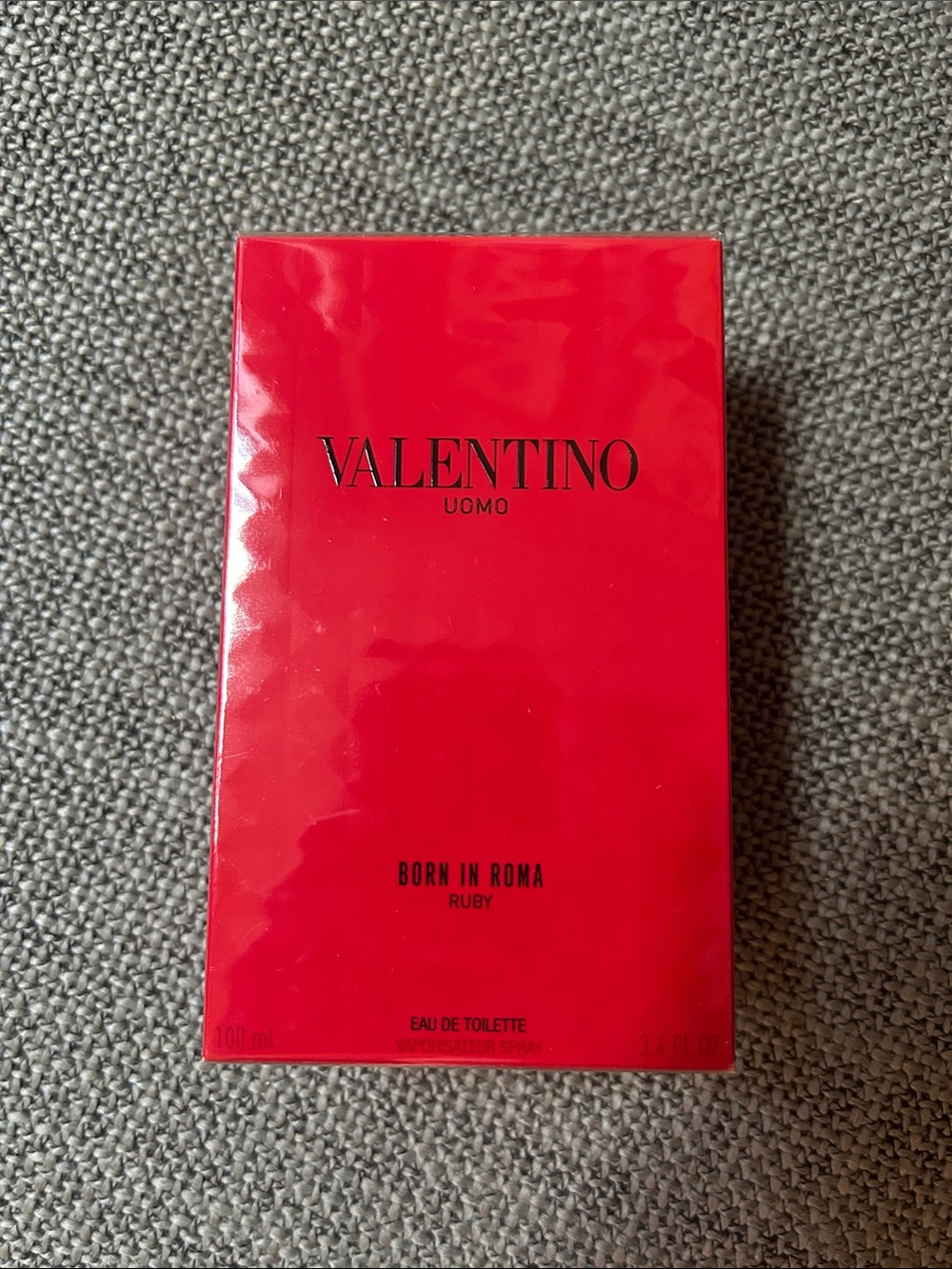 Valentino Uomo Born in Roma Ruby